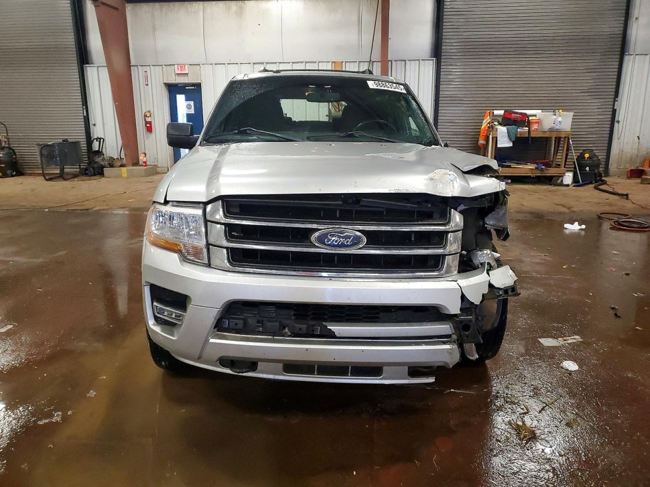 2017 FORD EXPEDITION EL XLT photo 9