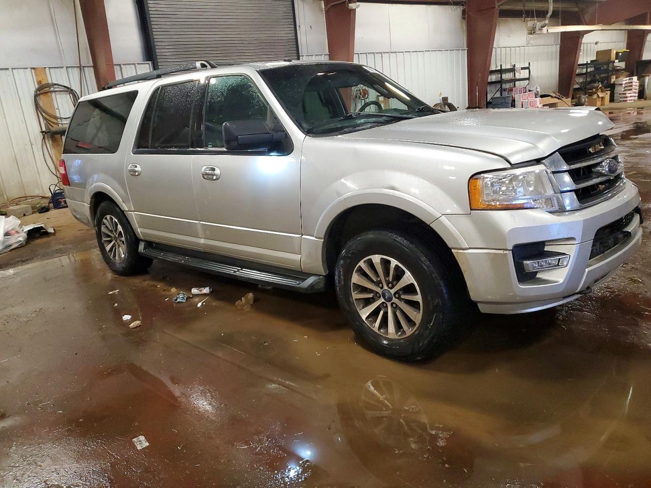 2017 FORD EXPEDITION EL XLT photo 7