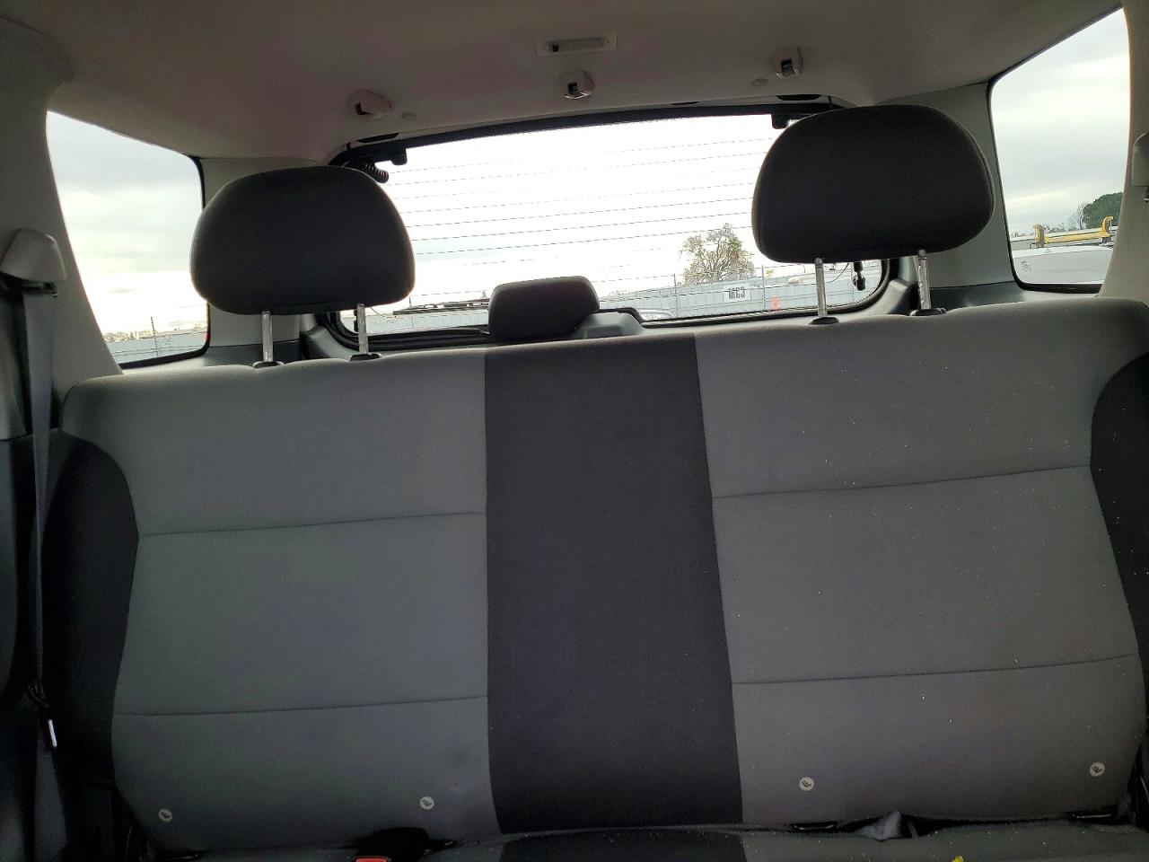 2003 FORD ESCAPE XLS photo 10