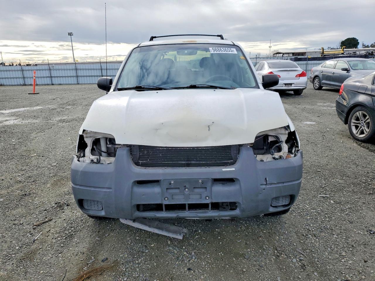 2003 FORD ESCAPE XLS photo 5