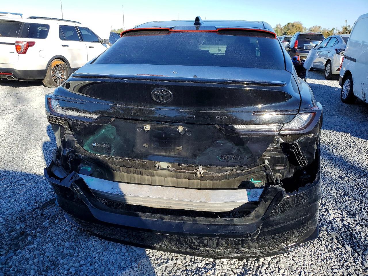 2025 TOYOTA CAMRY XSE photo 11