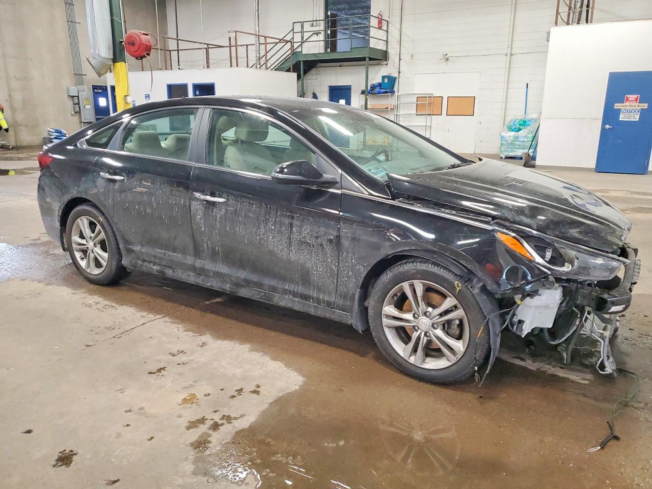 2018 HYUNDAI SONATA SPORT photo 4