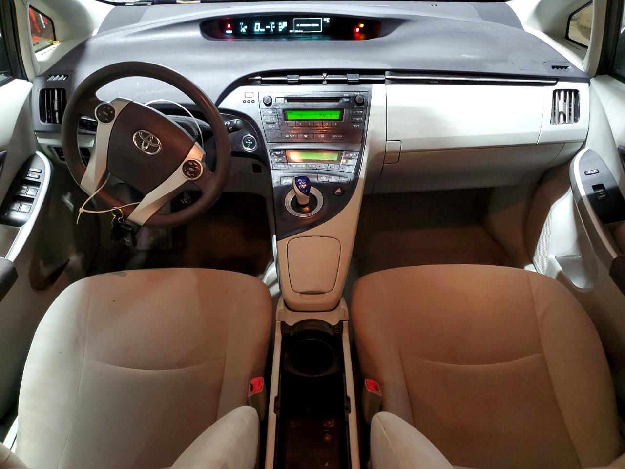 2011 TOYOTA PRIUS photo 15