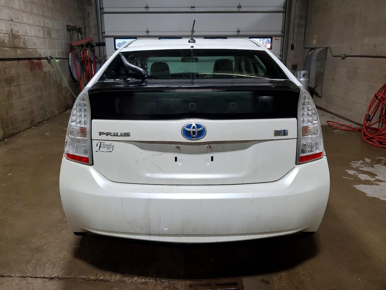 2011 TOYOTA PRIUS photo 11