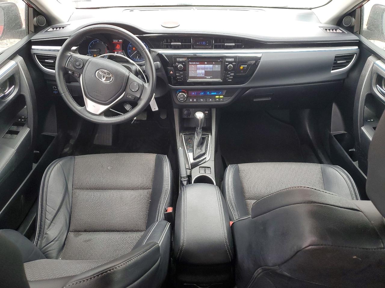 2015 TOYOTA COROLLA L photo 15