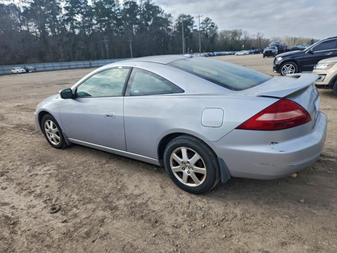 2005 HONDA ACCORD EX photo 3