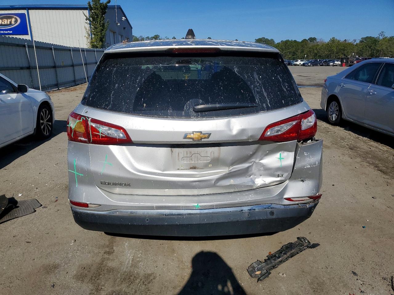 2020 CHEVROLET EQUINOX LT photo 6