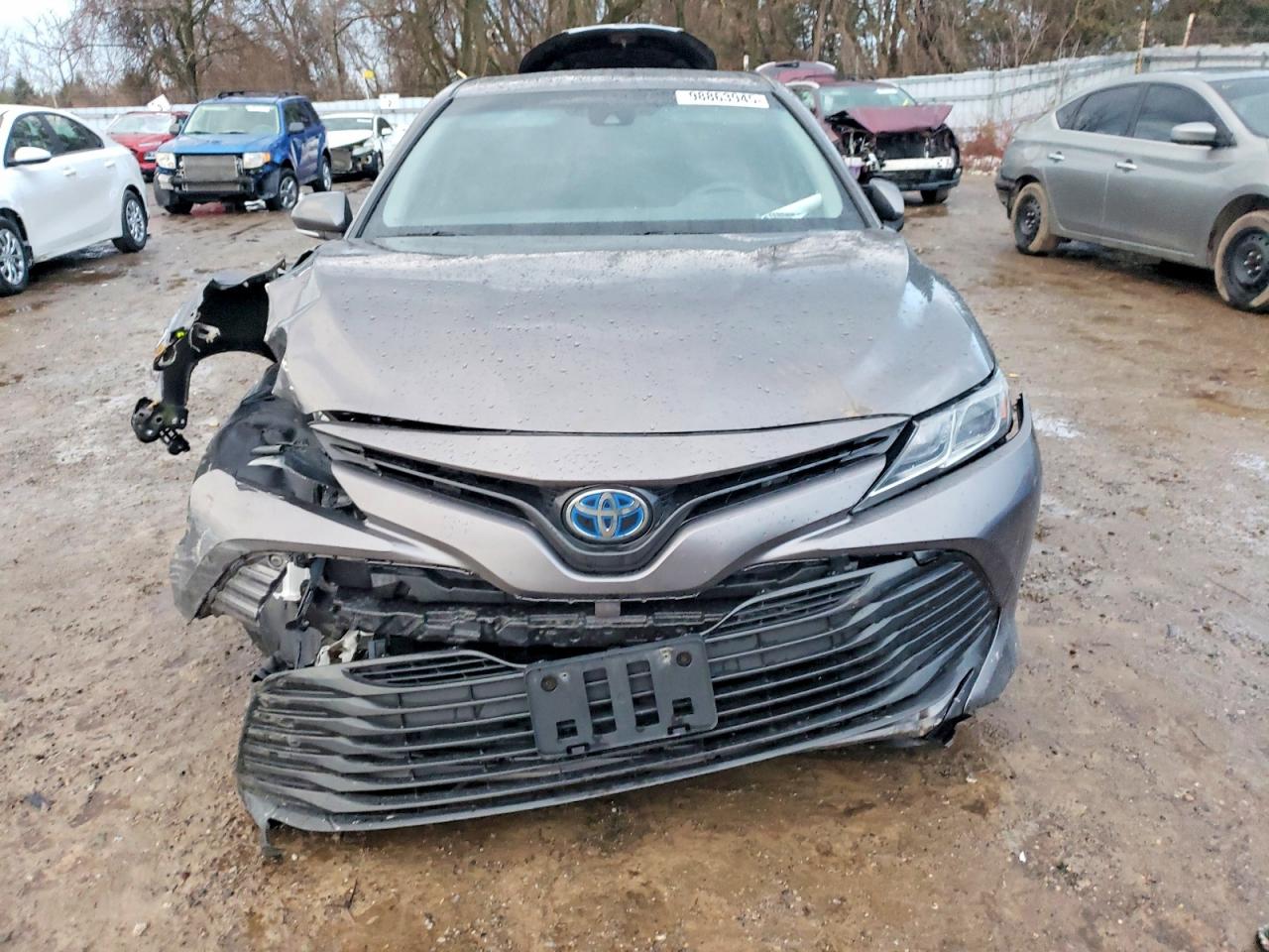 2018 TOYOTA CAMRY LE photo 9