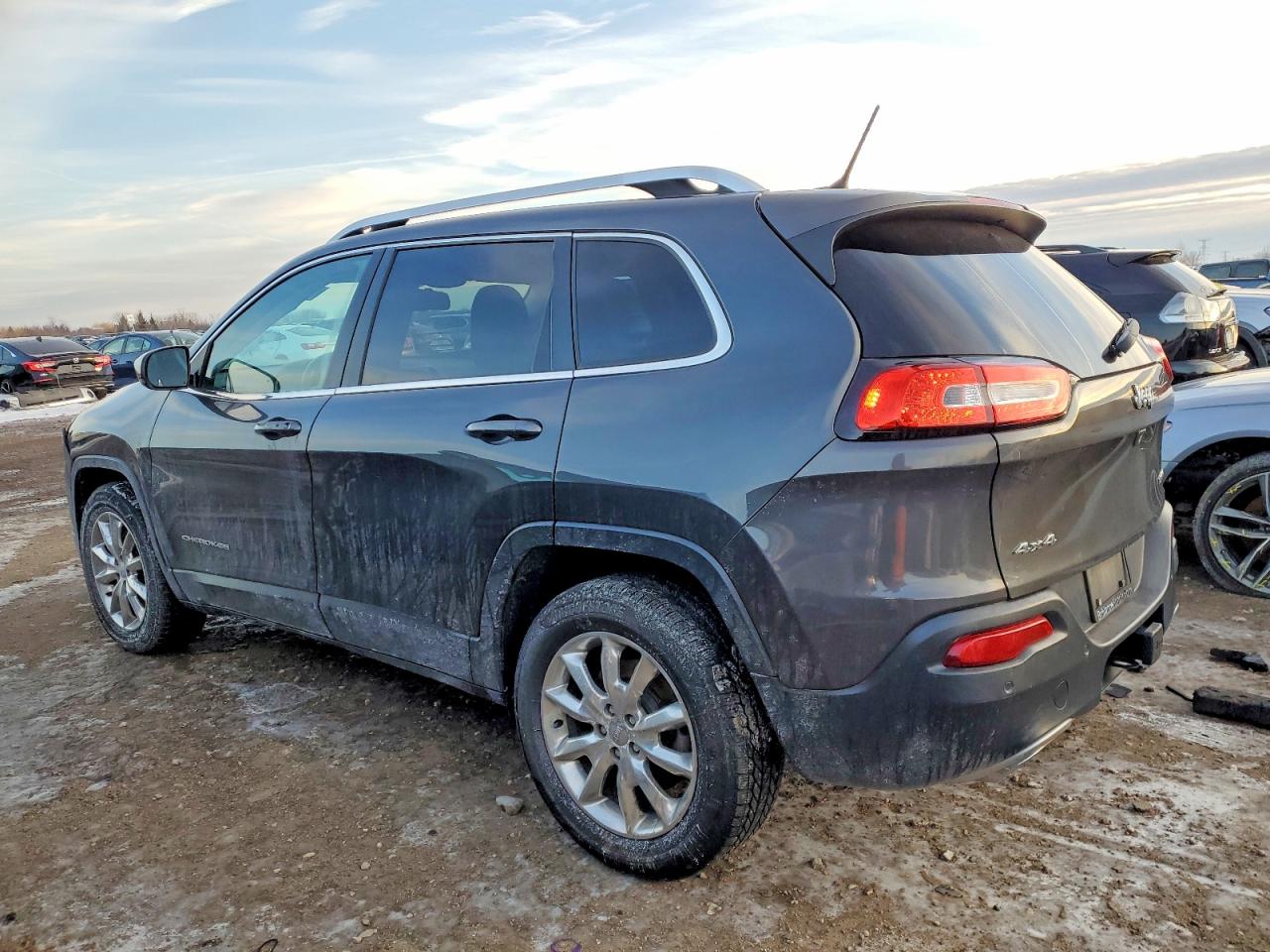 2015 JEEP CHEROKEE LIMITED photo 3
