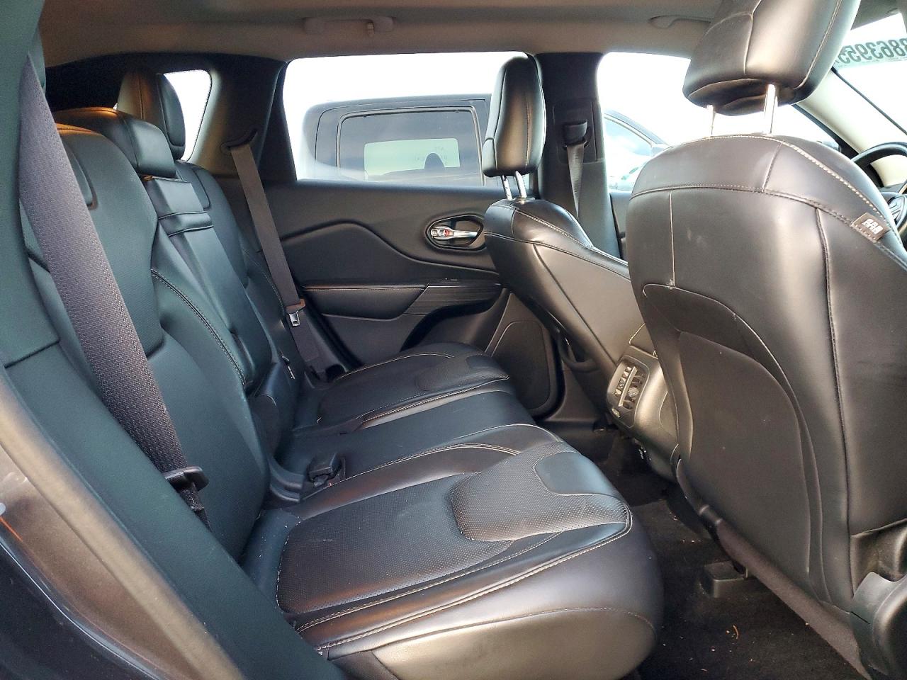 2015 JEEP CHEROKEE LIMITED photo 19