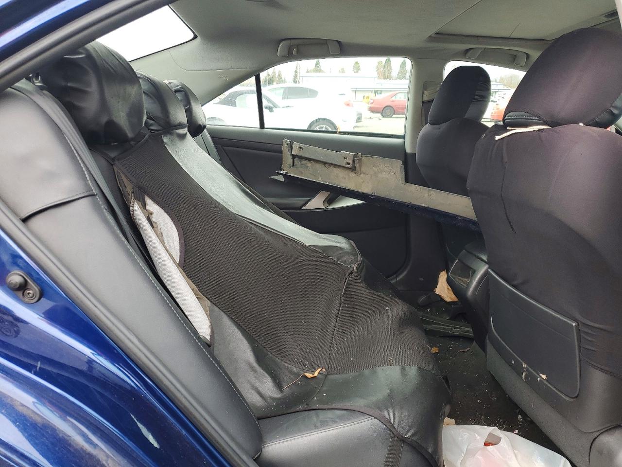 2011 TOYOTA CAMRY SE photo 10