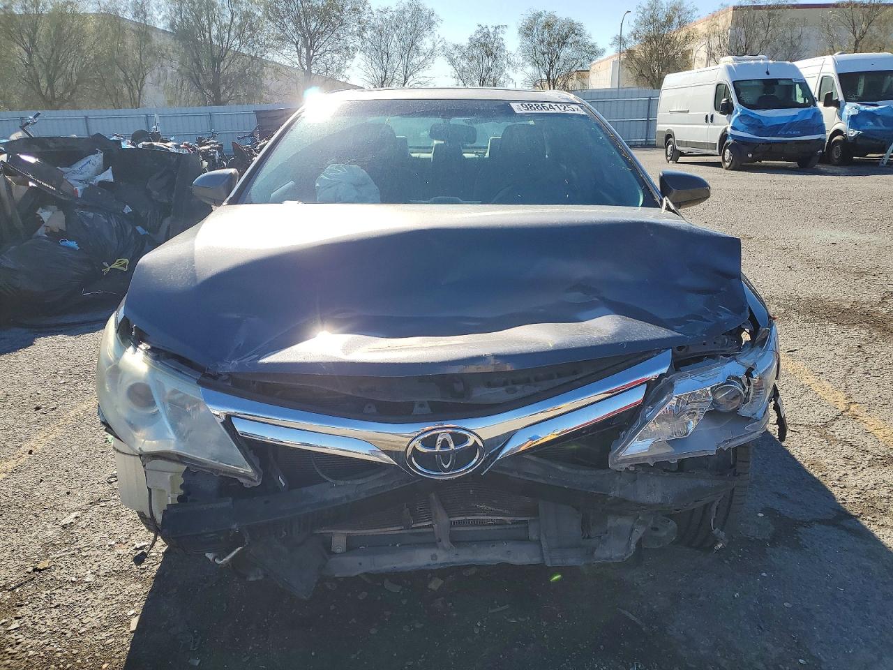 2014 TOYOTA CAMRY L photo 5