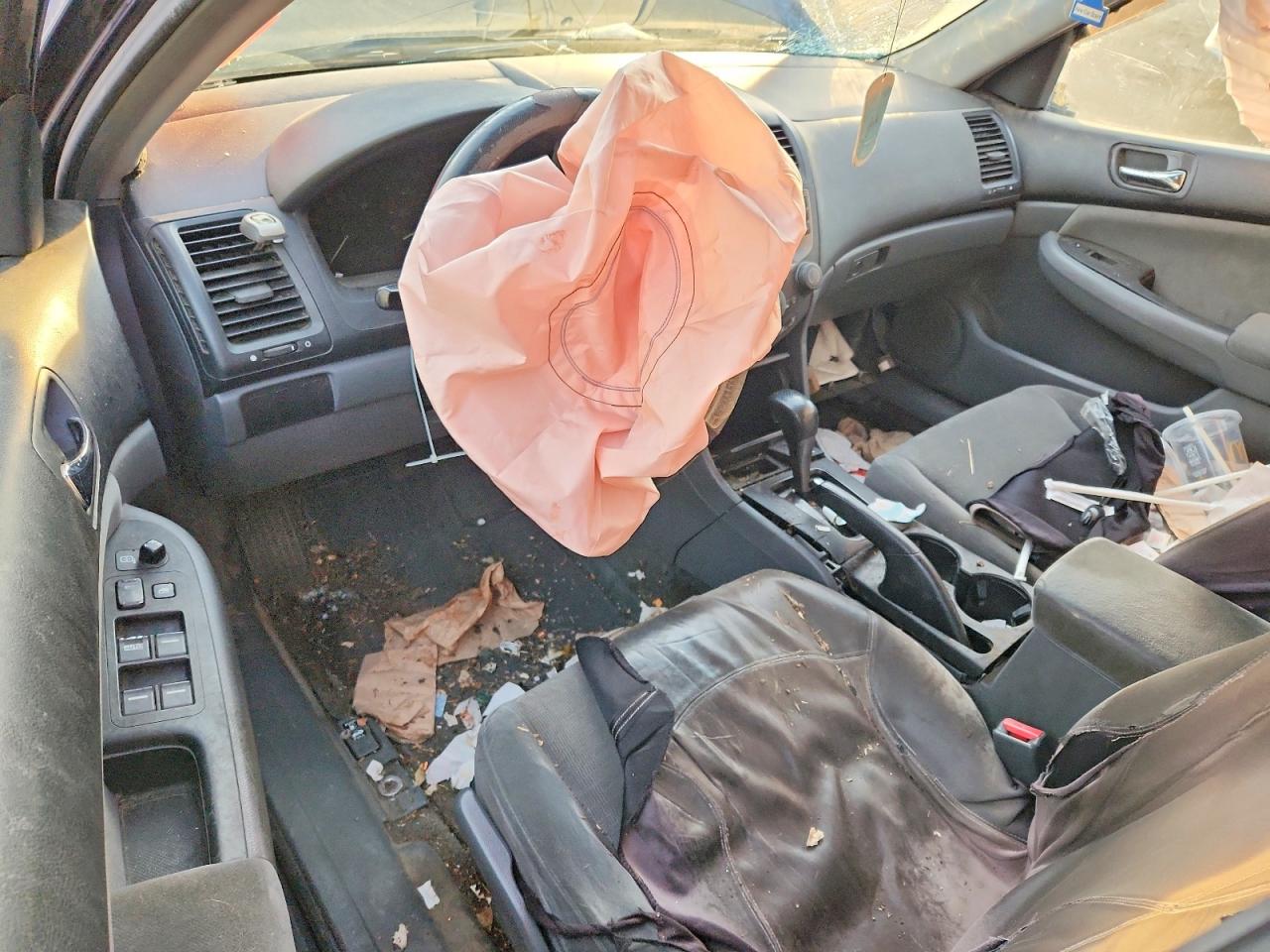 2007 HONDA ACCORD LX photo 8