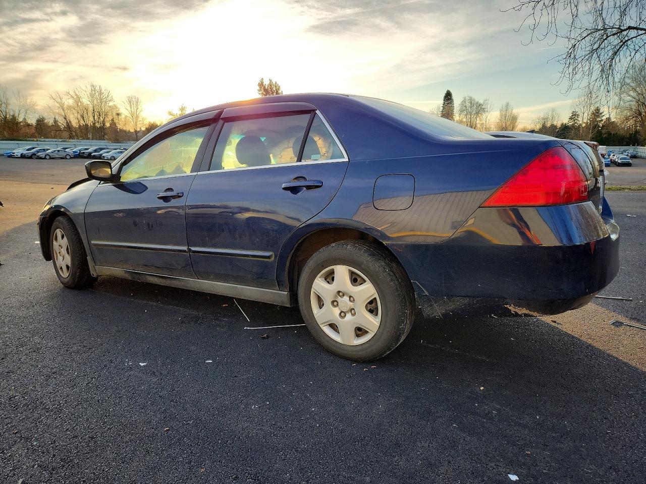 2007 HONDA ACCORD LX photo 2