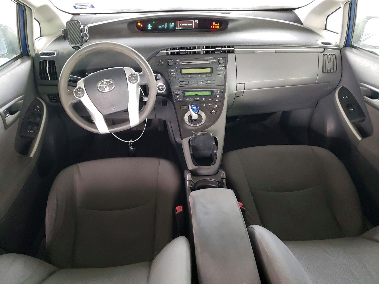 2010 TOYOTA PRIUS photo 8