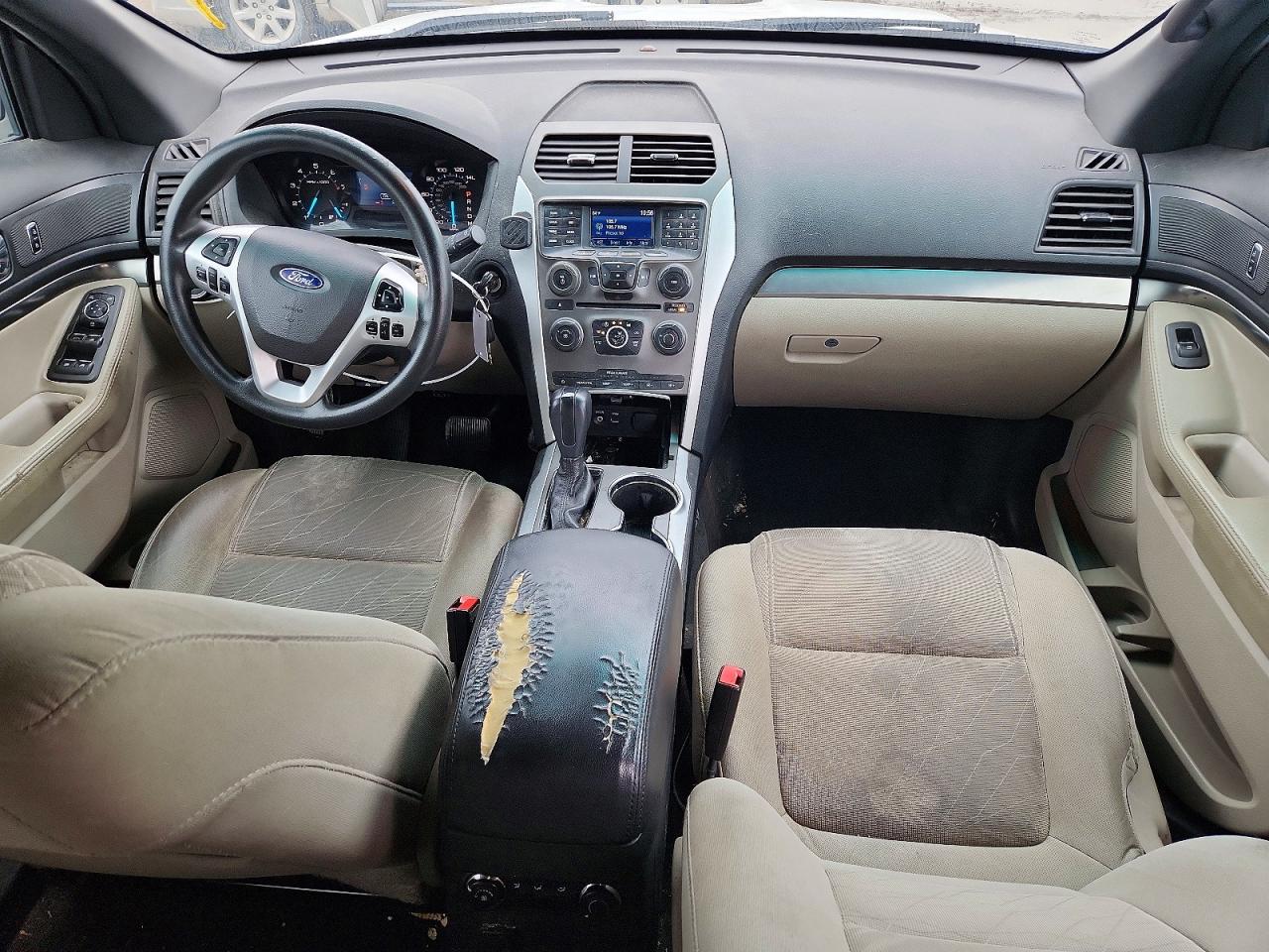 2015 FORD EXPLORER photo 22