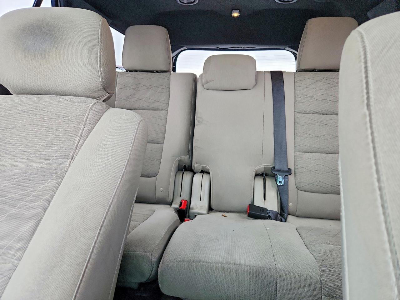 2015 FORD EXPLORER photo 28