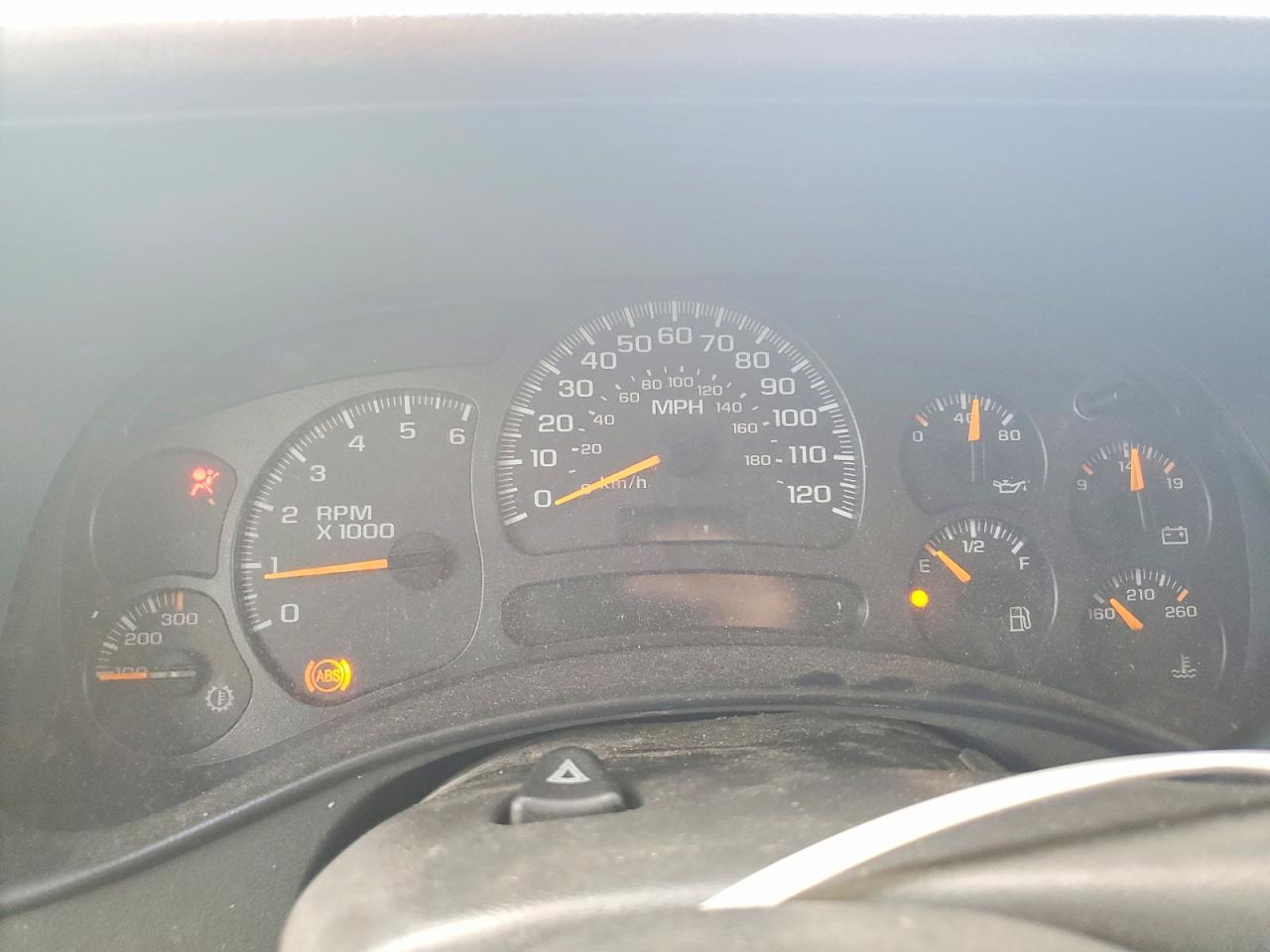 2005 CHEVROLET AVALANCHE K2500 photo 9