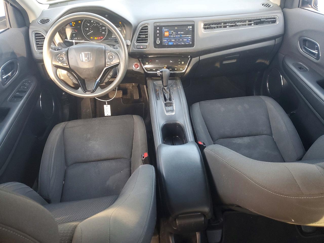 2019 HONDA HR-V EX photo 8