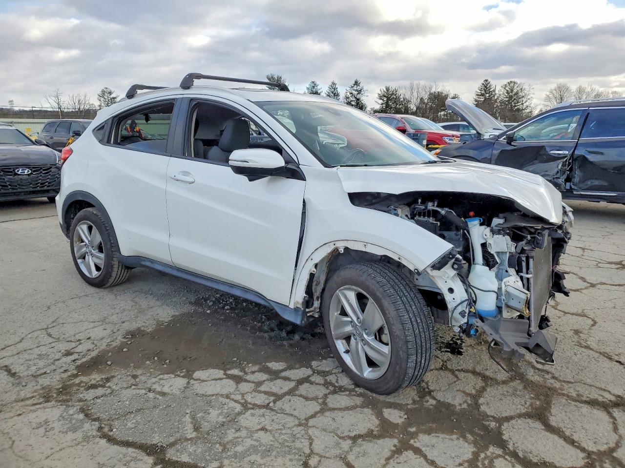 2019 HONDA HR-V EX photo 4