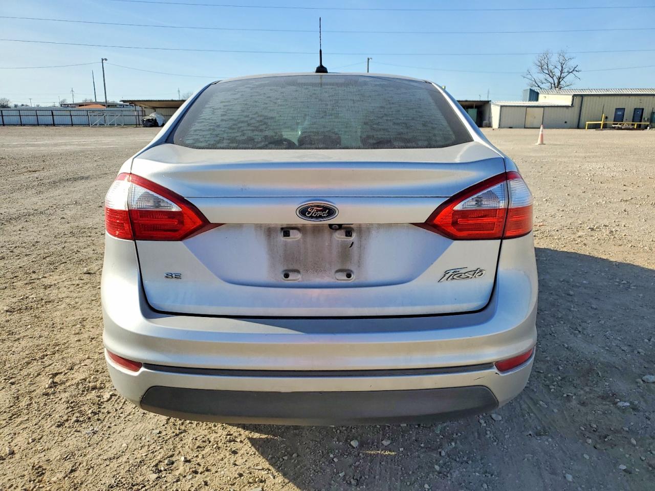 2018 FORD FIESTA SE photo 6