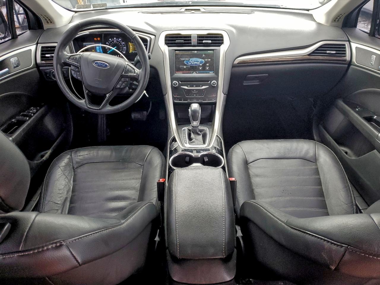 2014 FORD FUSION SE photo 8