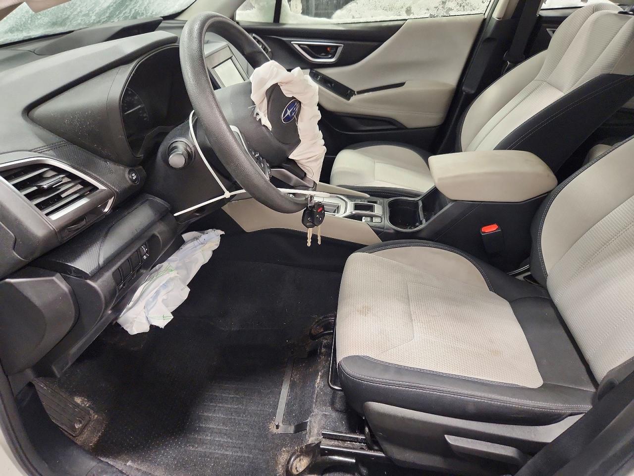 2020 SUBARU FORESTER photo 13