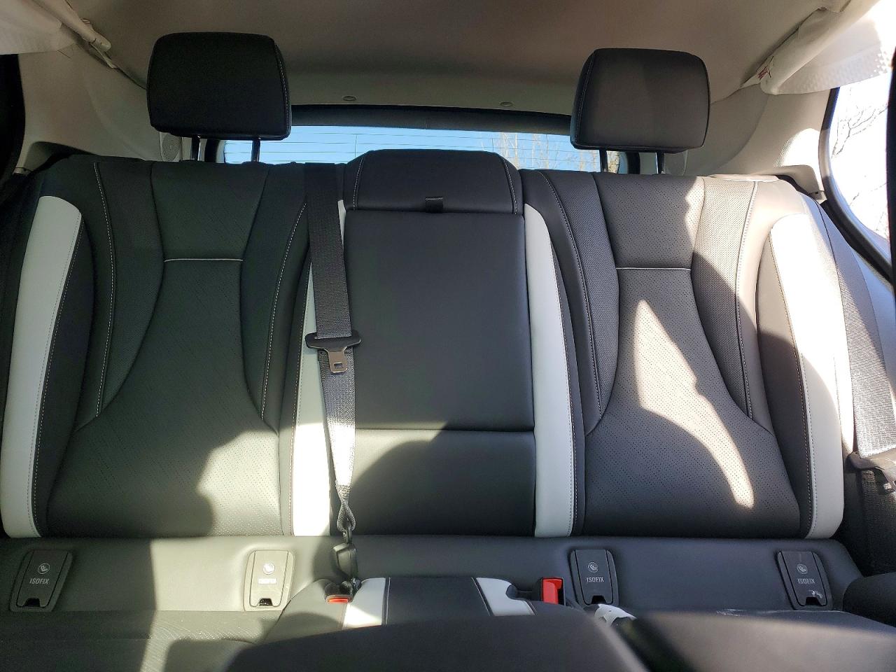 2024 BUICK ENVISION ESSENCE photo 10