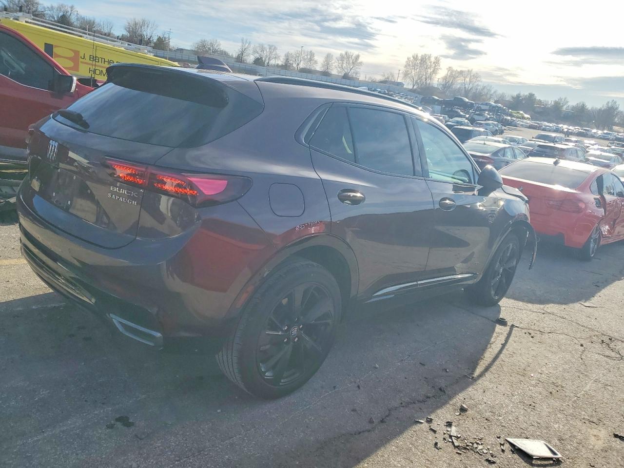 2024 BUICK ENVISION ESSENCE photo 3
