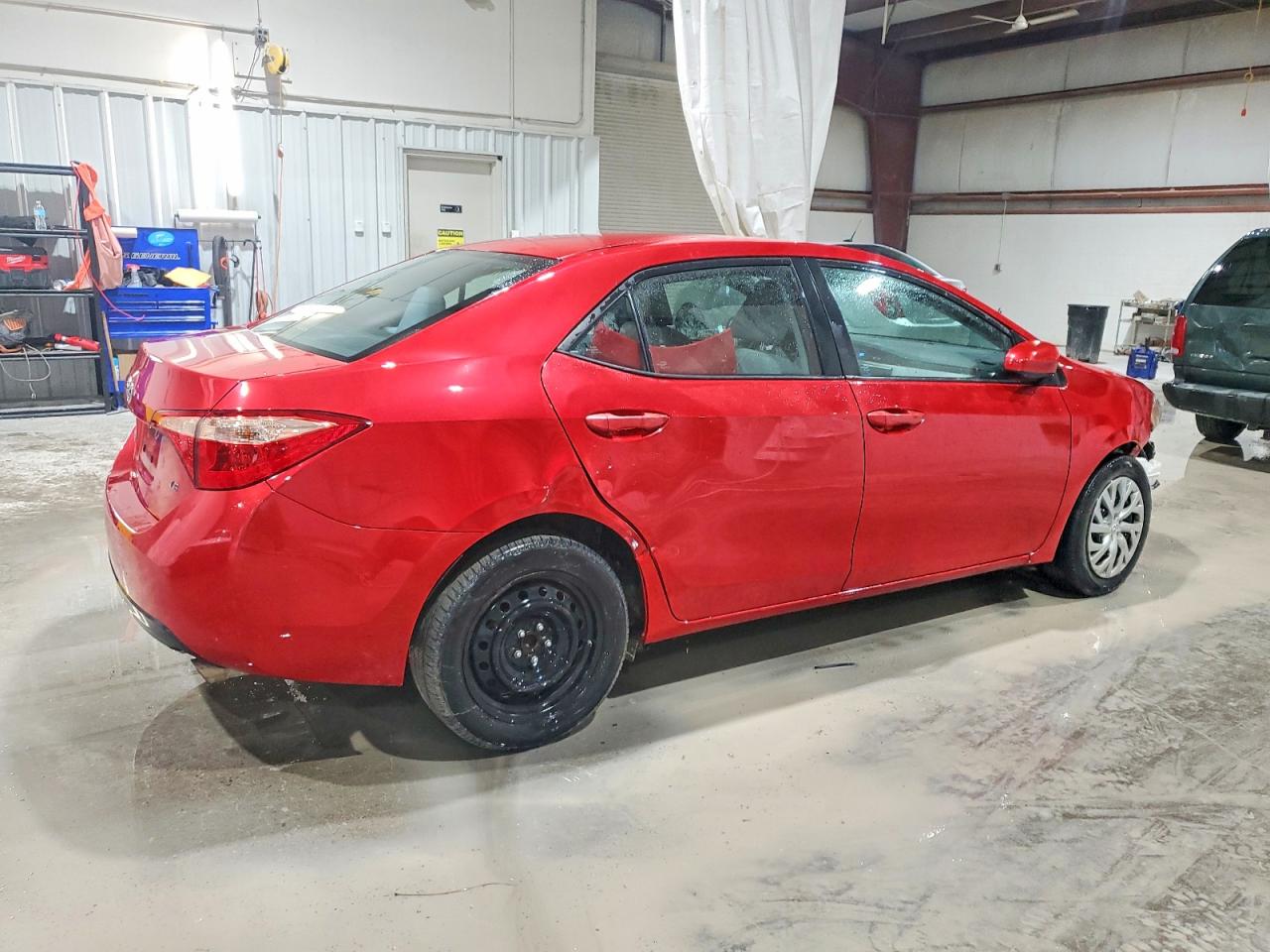 2018 TOYOTA COROLLA L photo 3