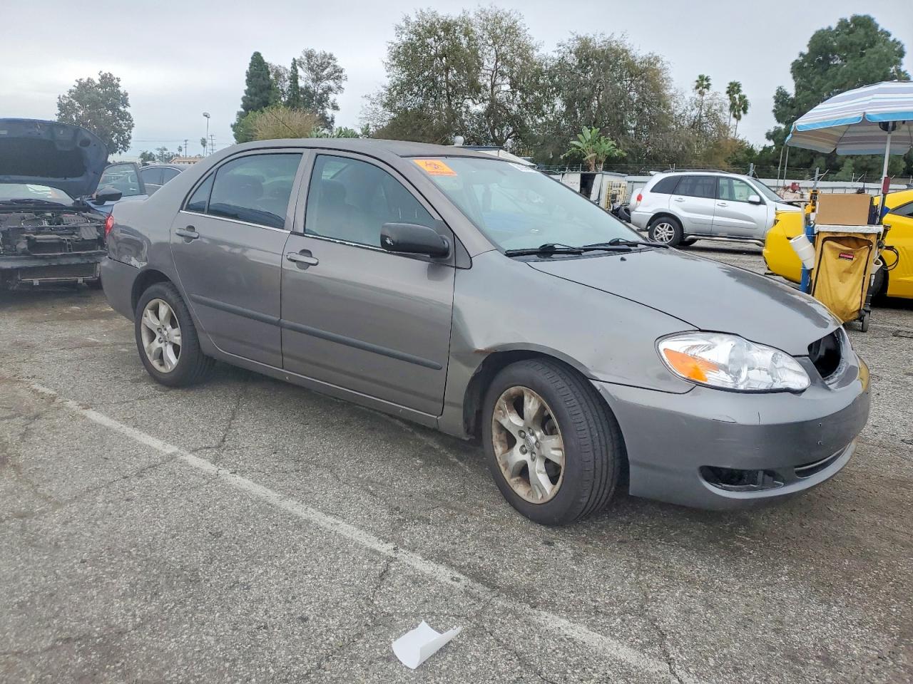 2005 TOYOTA COROLLA CE photo 4