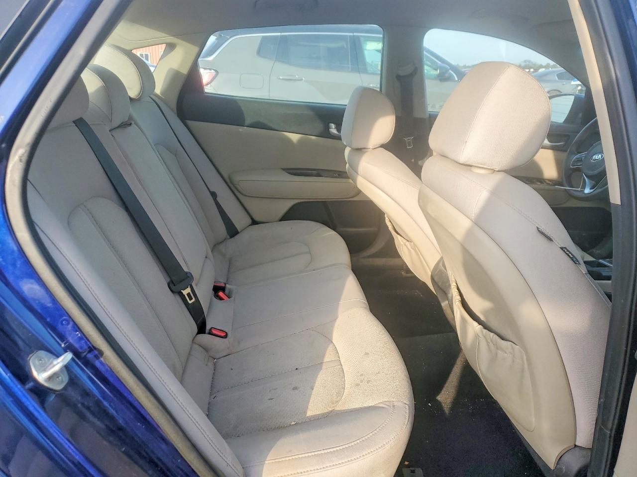 2017 KIA OPTIMA LX photo 19