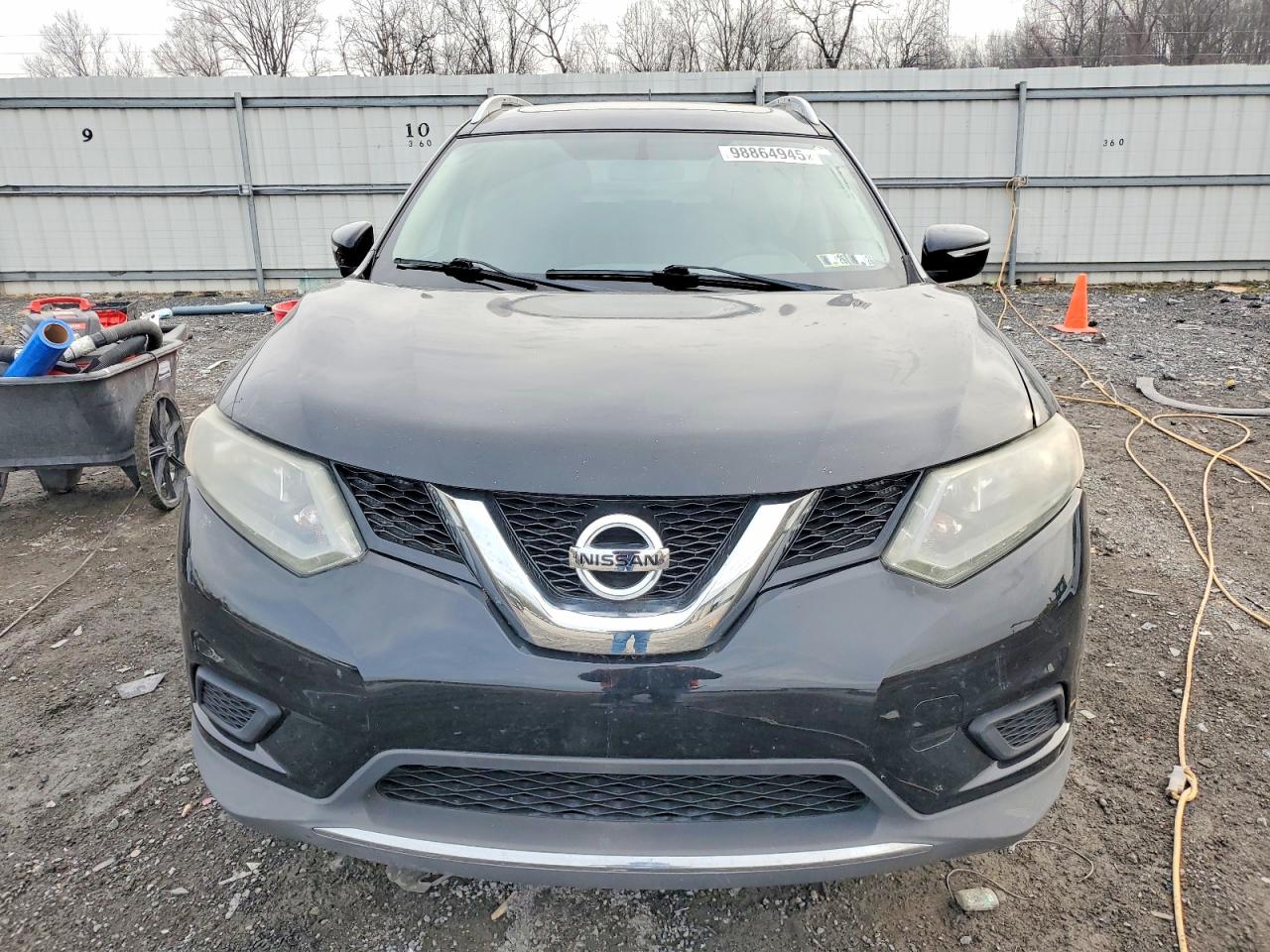 2014 NISSAN ROGUE S photo 9