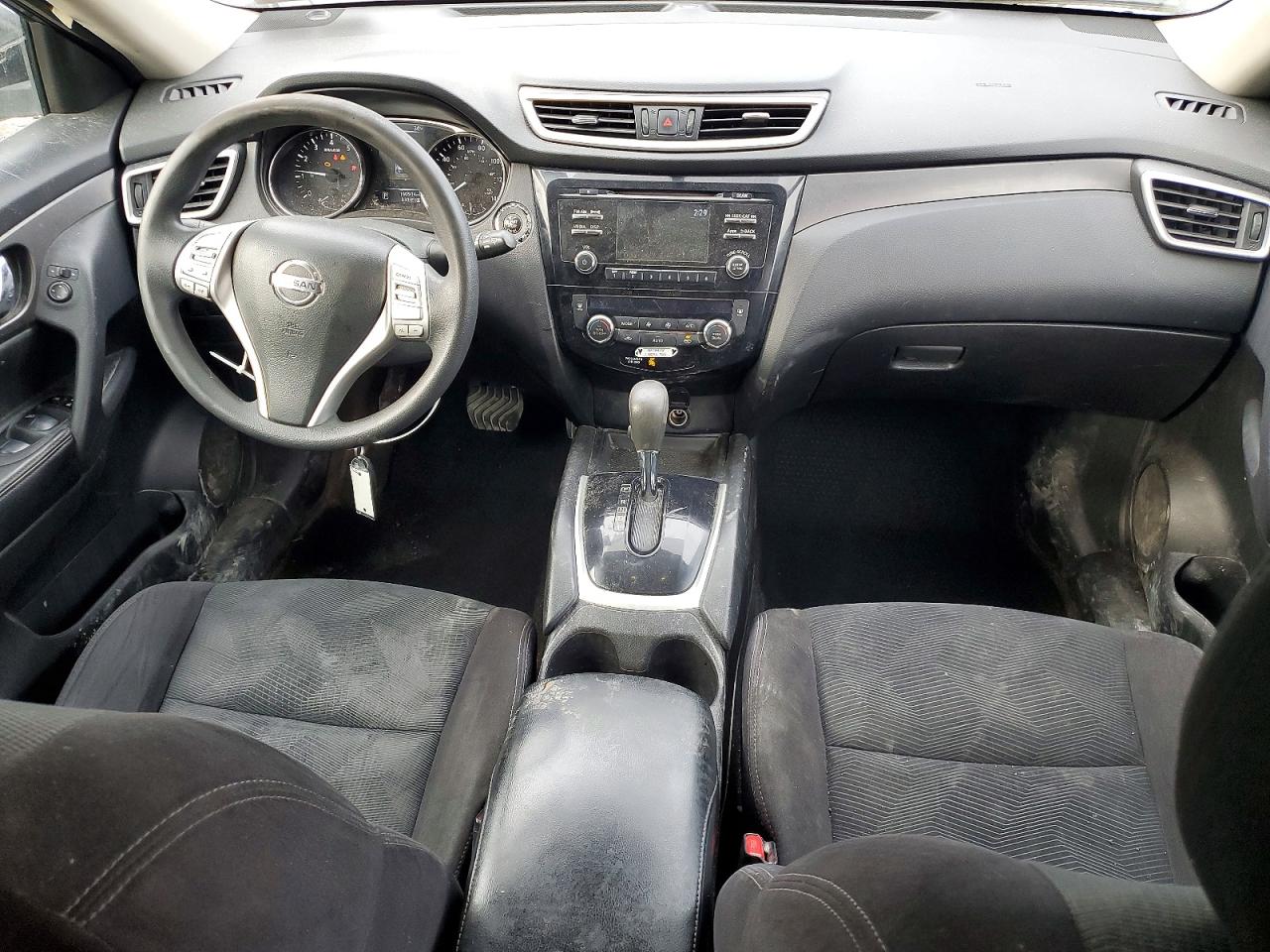 2014 NISSAN ROGUE S photo 15