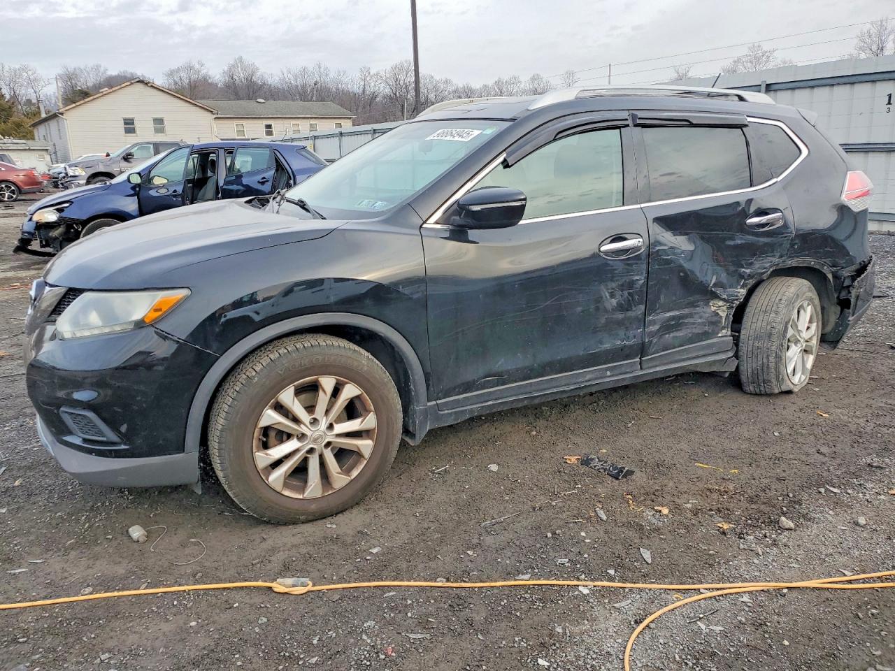 2014 NISSAN ROGUE