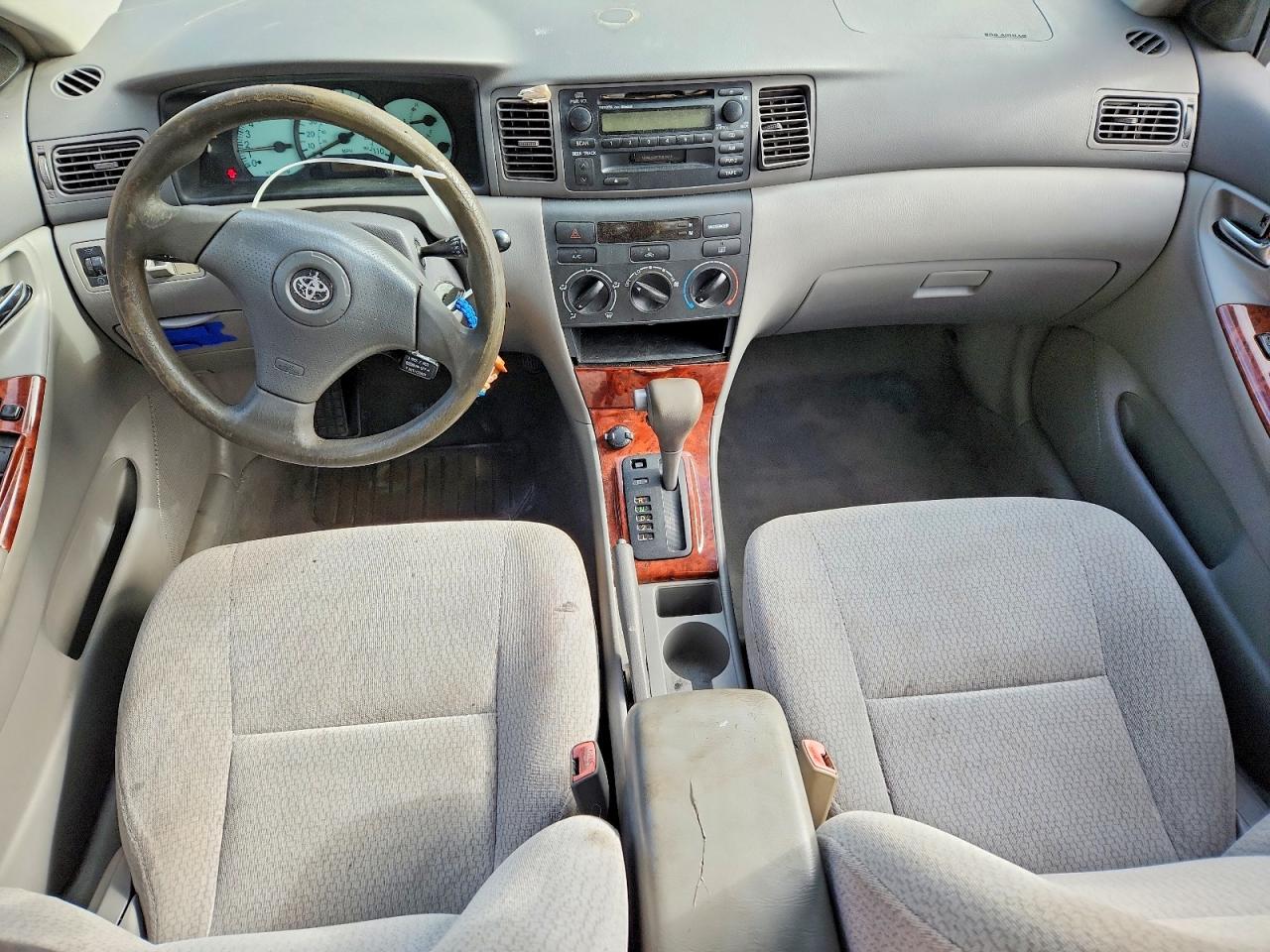 2004 TOYOTA COROLLA CE photo 8