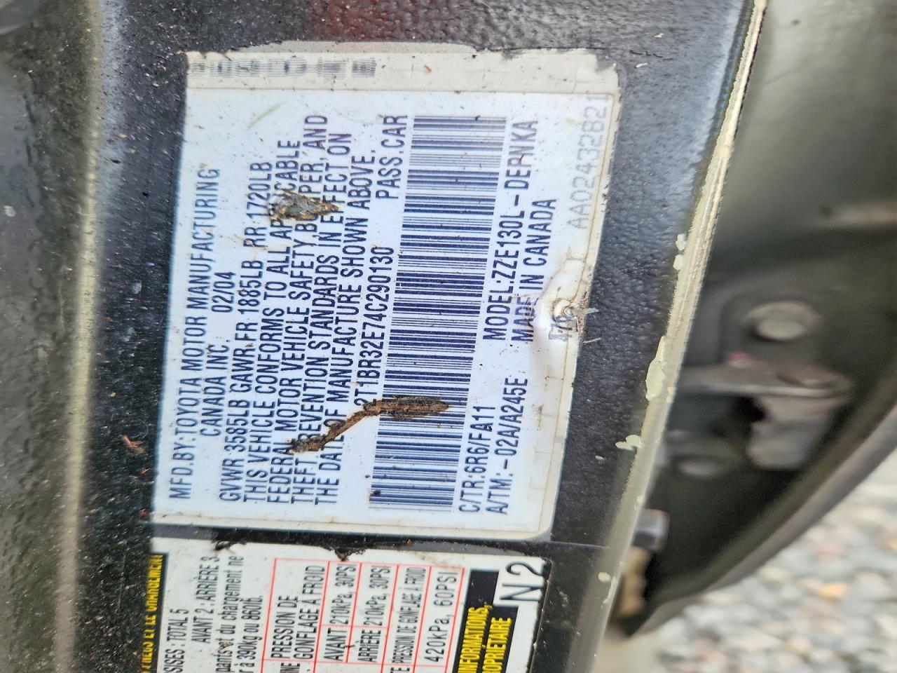 2004 TOYOTA COROLLA CE photo 12