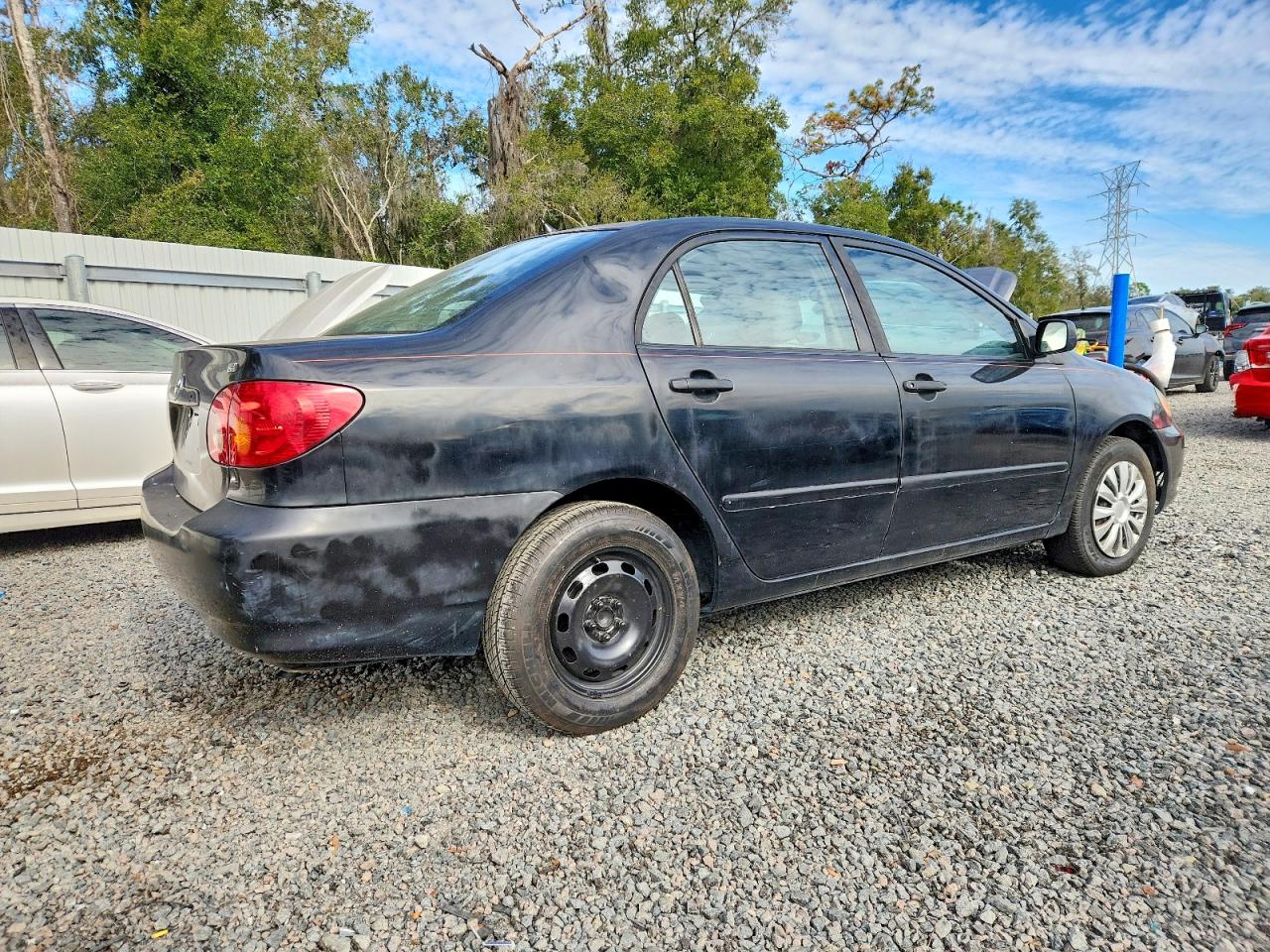 2004 TOYOTA COROLLA CE photo 3