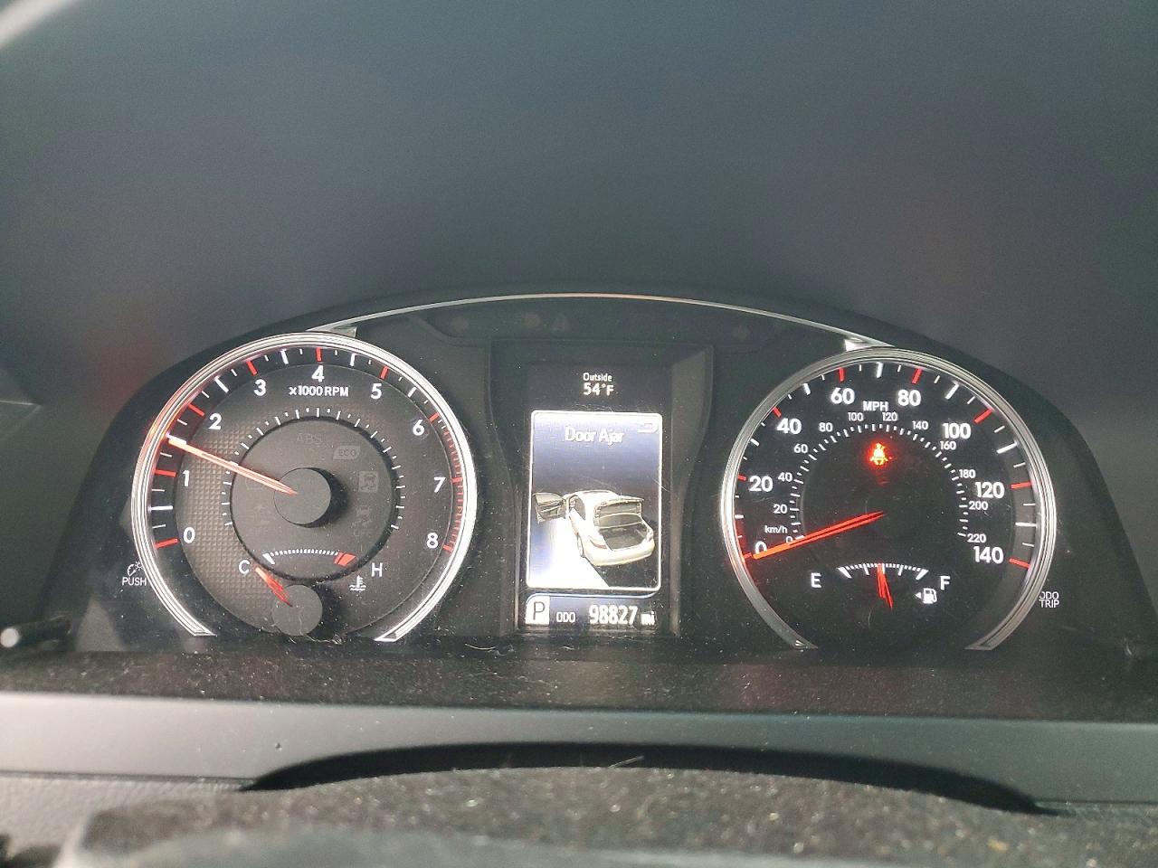 2016 TOYOTA CAMRY LE photo 9