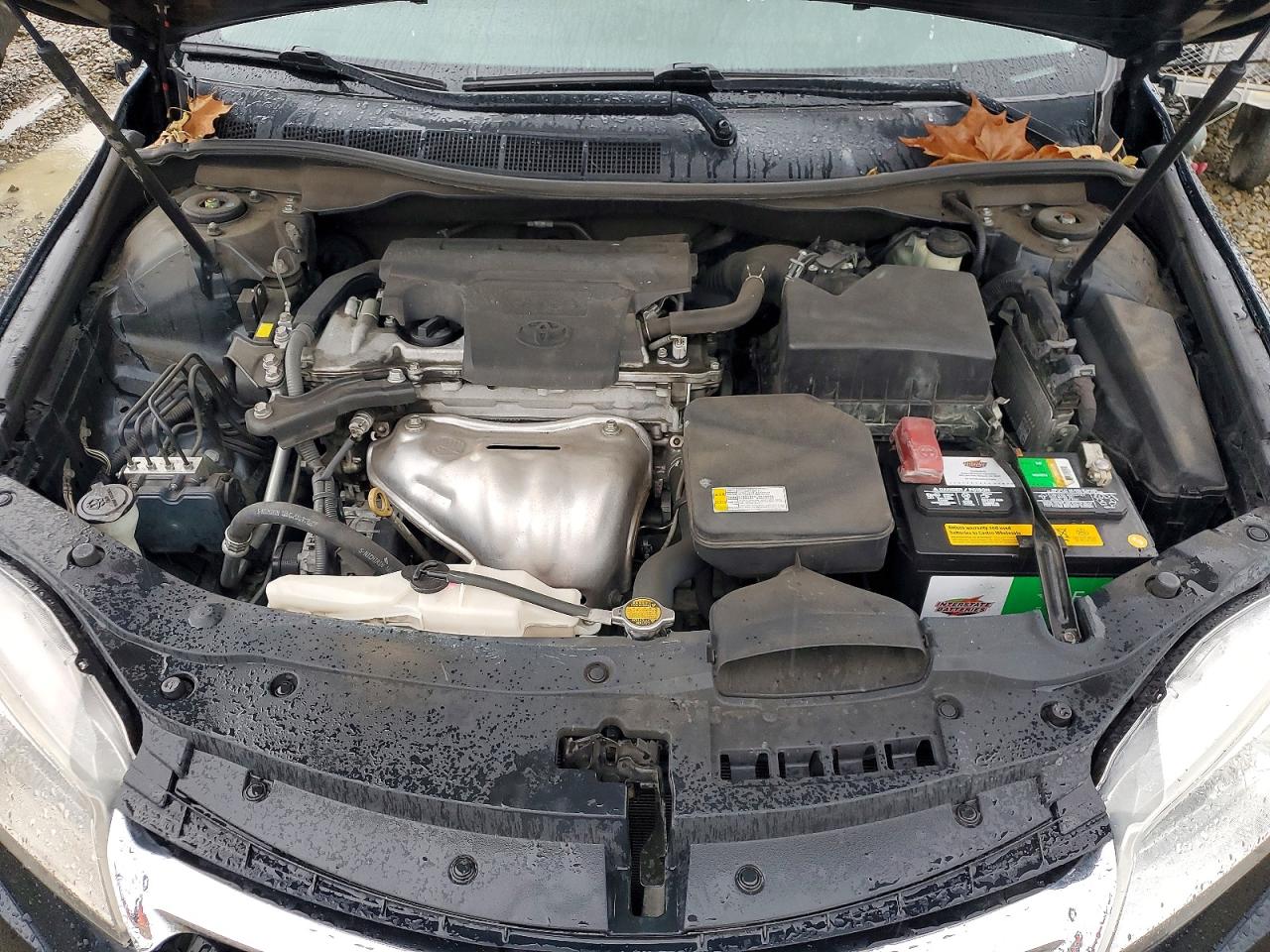 2016 TOYOTA CAMRY LE photo 11