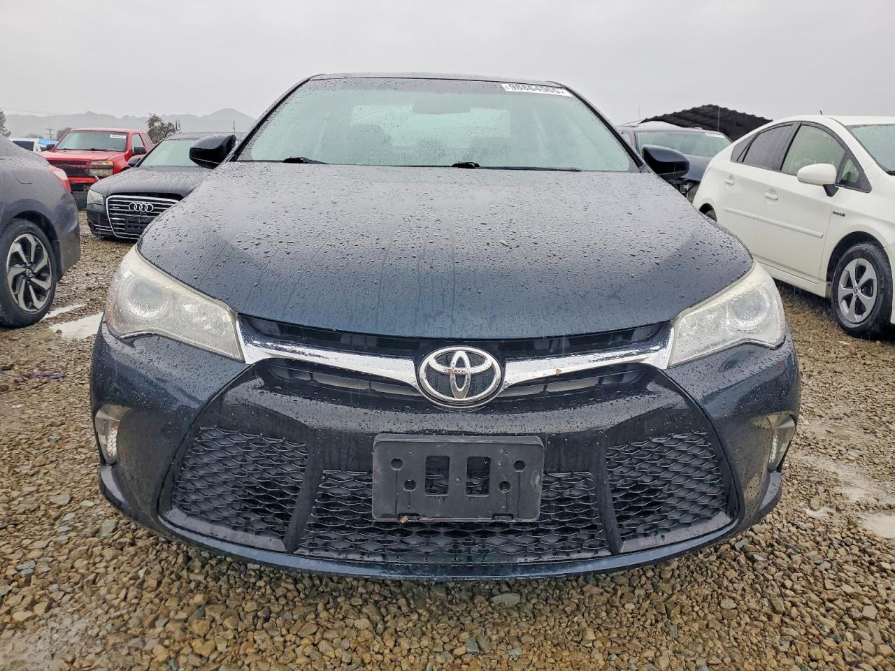 2016 TOYOTA CAMRY LE photo 5
