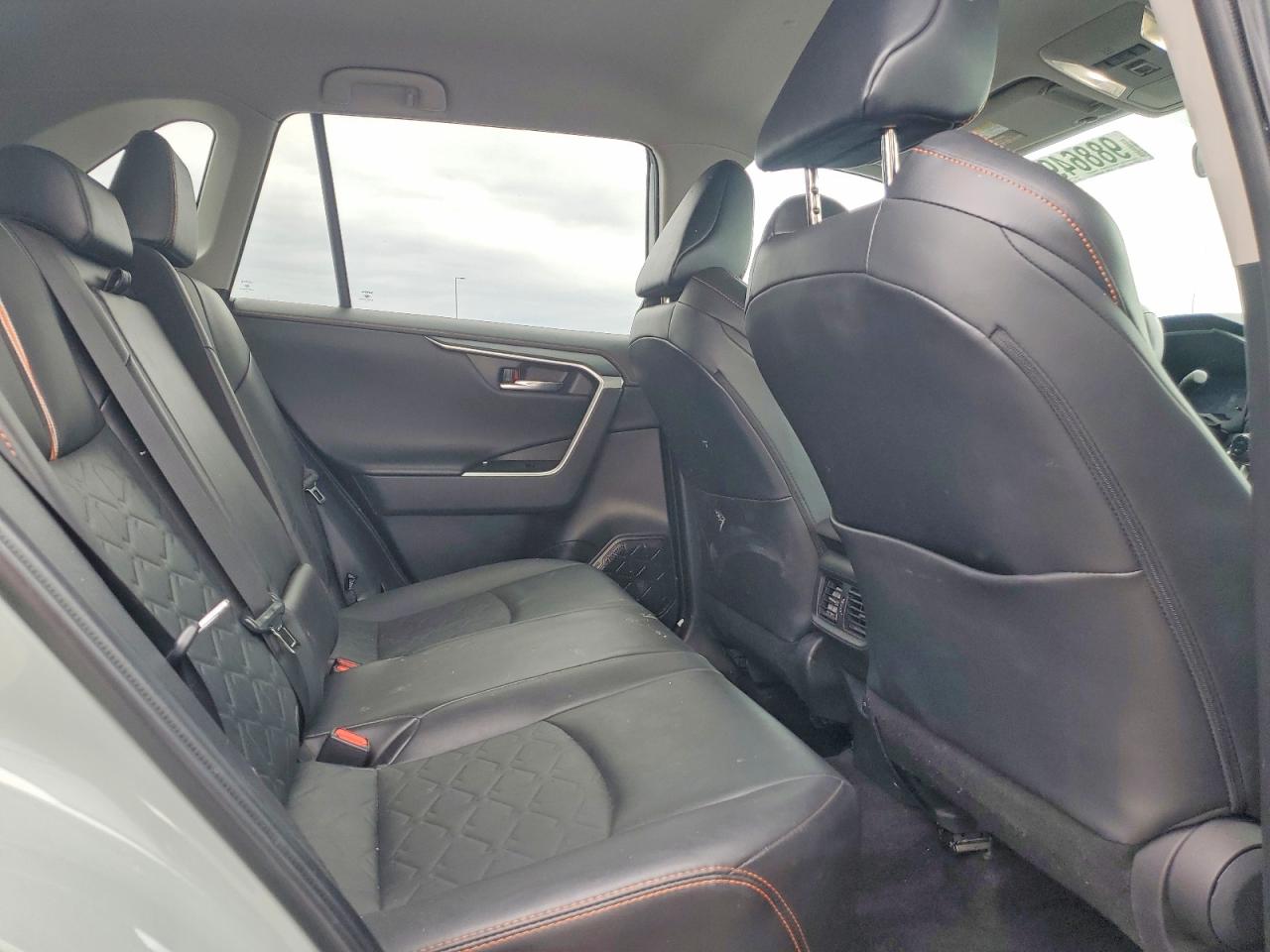 2022 TOYOTA RAV4 ADVENTURE photo 11