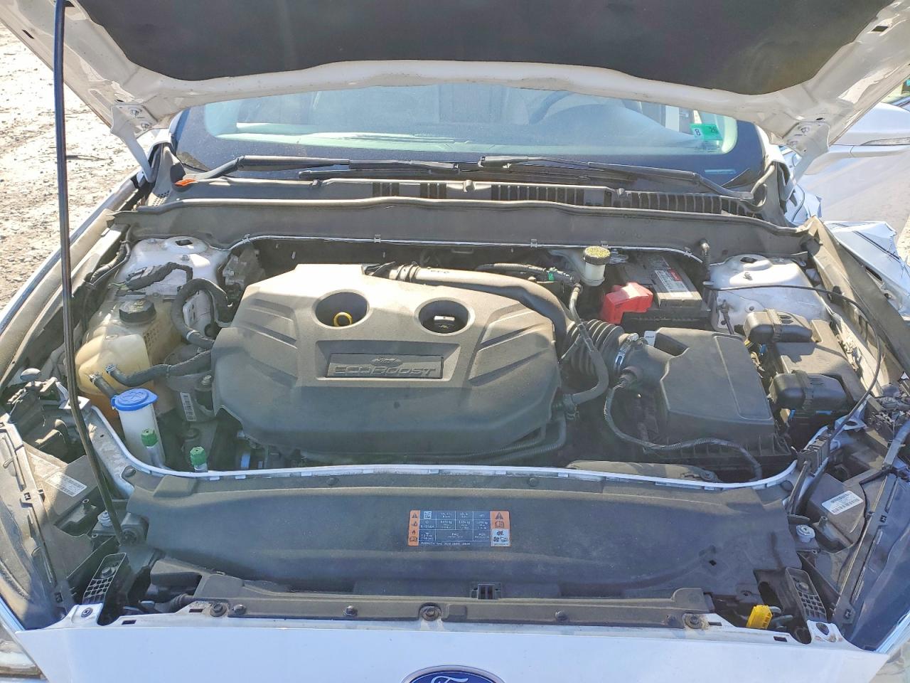 2017 FORD FUSION SE photo 21