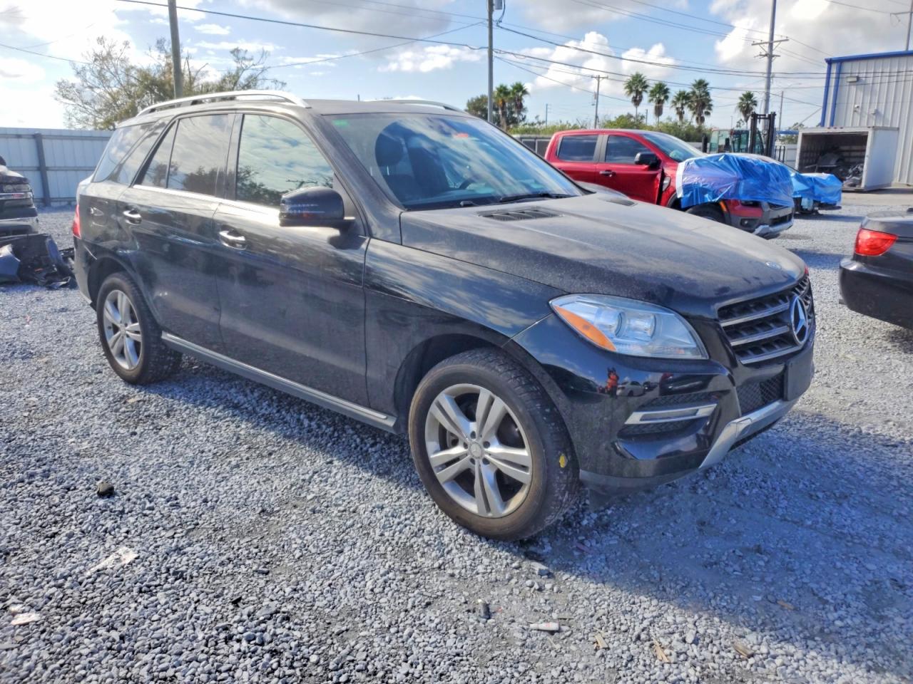 2015 MERCEDES-BENZ ML 350 4MATIC photo 4