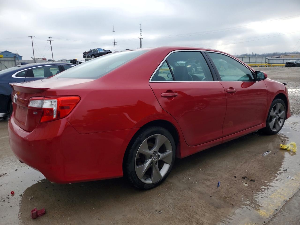 2014 TOYOTA CAMRY SE SPORT photo 3