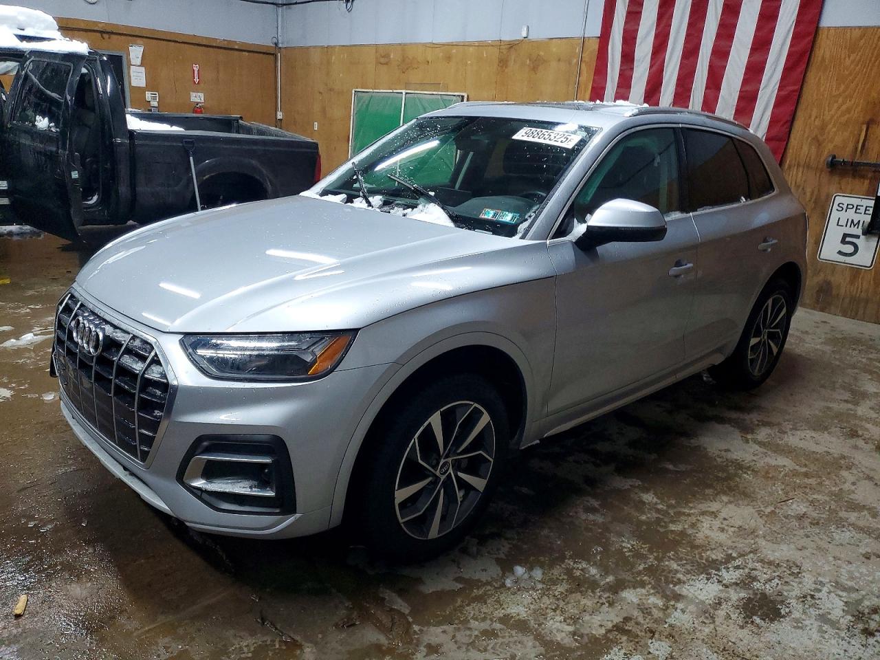 2021 AUDI Q5