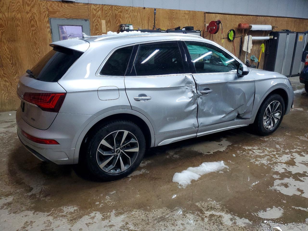2021 AUDI Q5 PREMIUM PLUS photo 3
