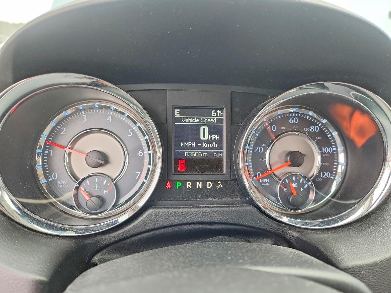 2013 CHRYSLER TOWN & COUNTRY TOURING L photo 9