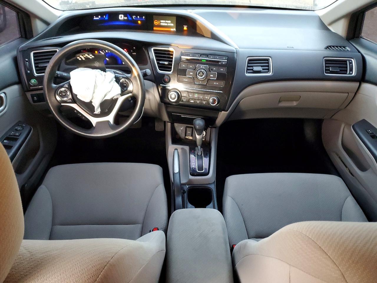 2013 HONDA CIVIC LX photo 8