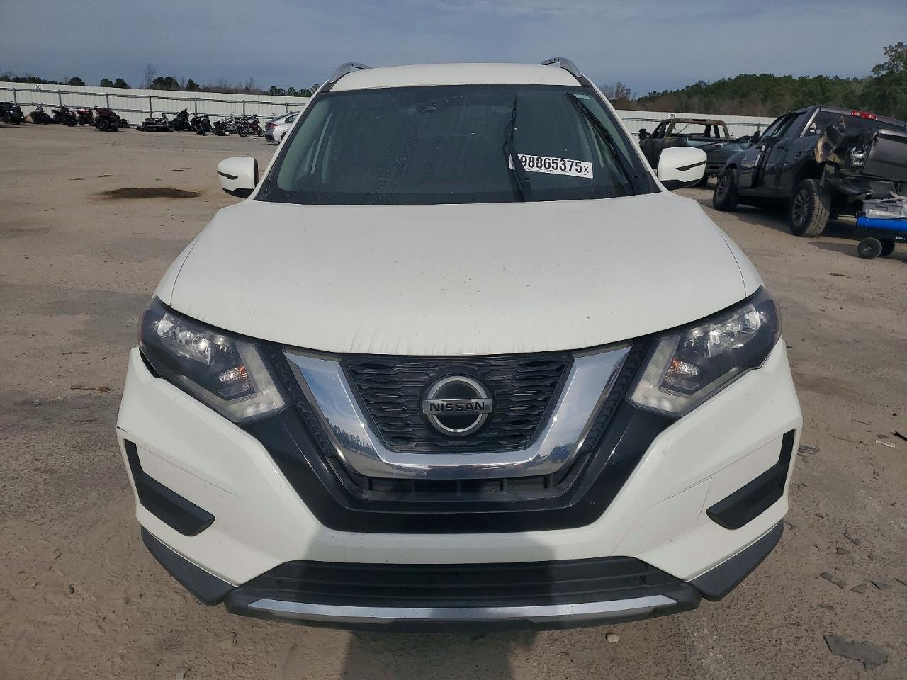 2019 NISSAN ROGUE S photo 5